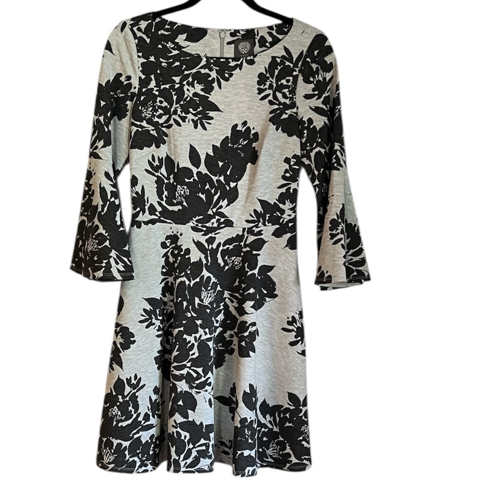 Vince Camuto Bell Sleeve Gray/Black Fit and Flare Dress size 6